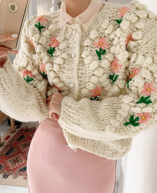 Elif - Blumen-Cardigan