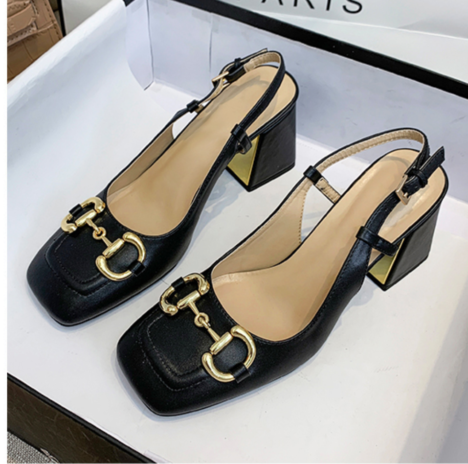 Nina - Vintage-Pumps mit Kette