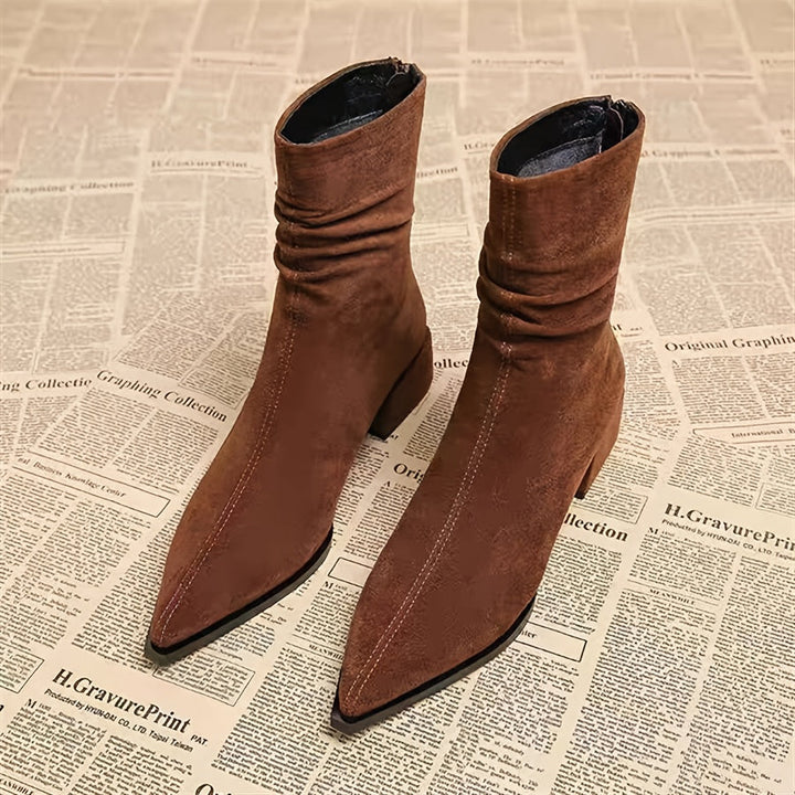 Svea - Stiefel in Wildlederoptik