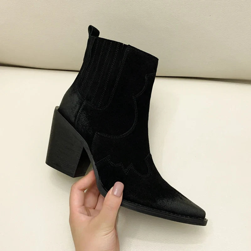 Gabriele - Velours-Stiefeletten