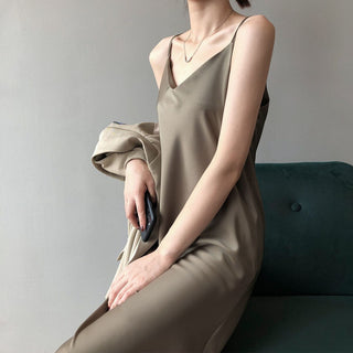 Heike - Satin-Midikleid