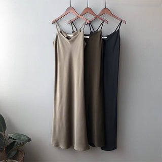 Heike - Satin-Midikleid