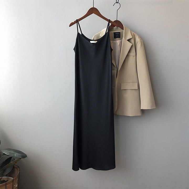 Heike - Satin-Midikleid