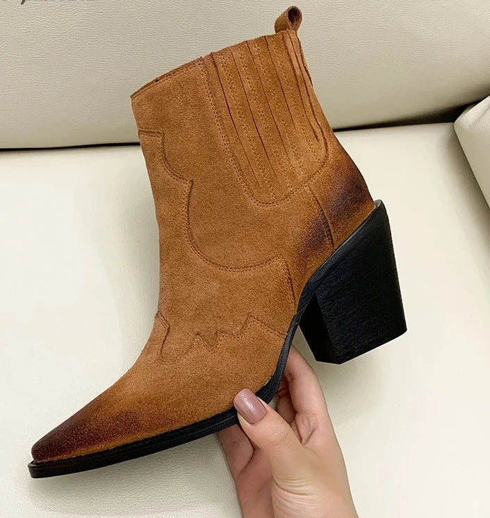 Gabriele - Velours-Stiefeletten