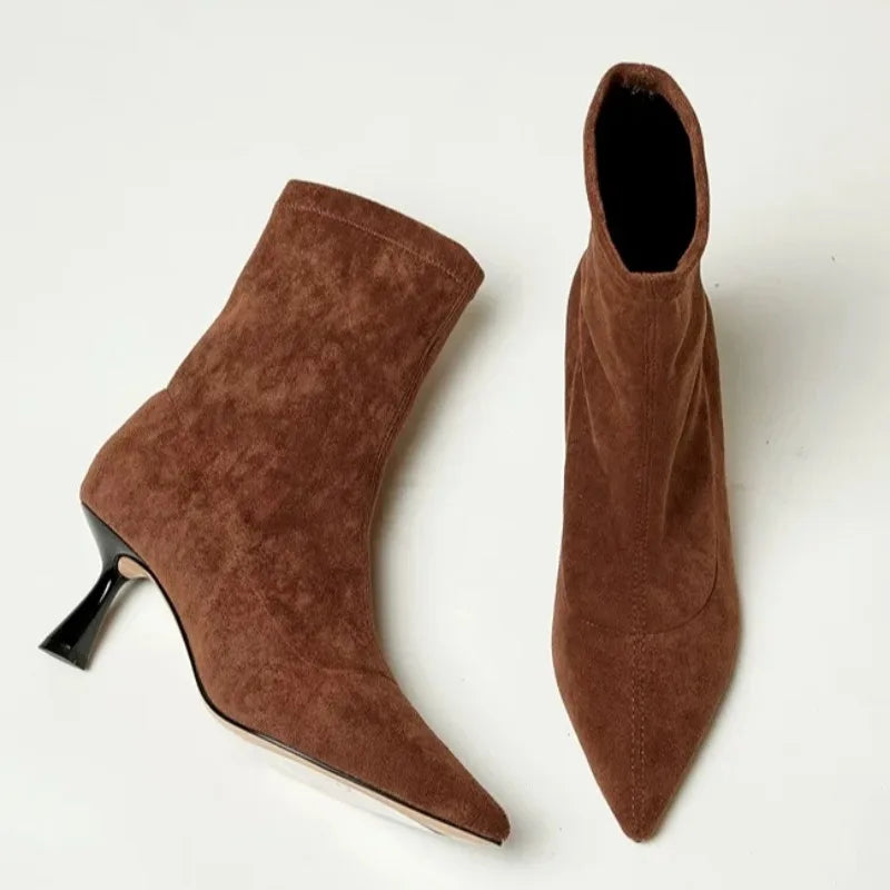 Jette - Stiefel in Wildlederoptik
