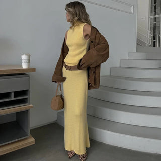 Rosemarie - Figurbetontes Strickset