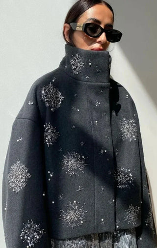 Tilda - Wollmantel mit Perlen
