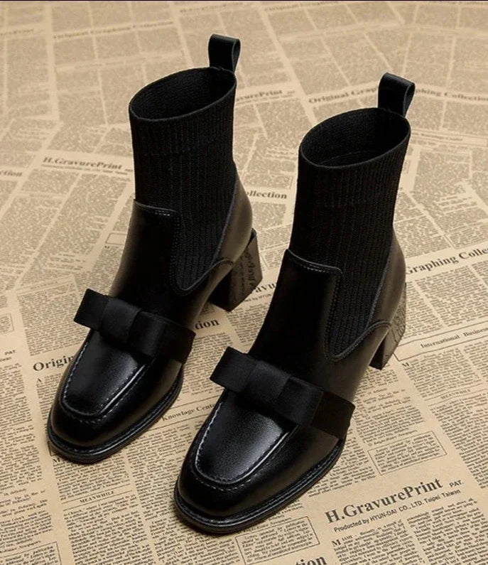 Bettina - Stiefeletten mit Schleife