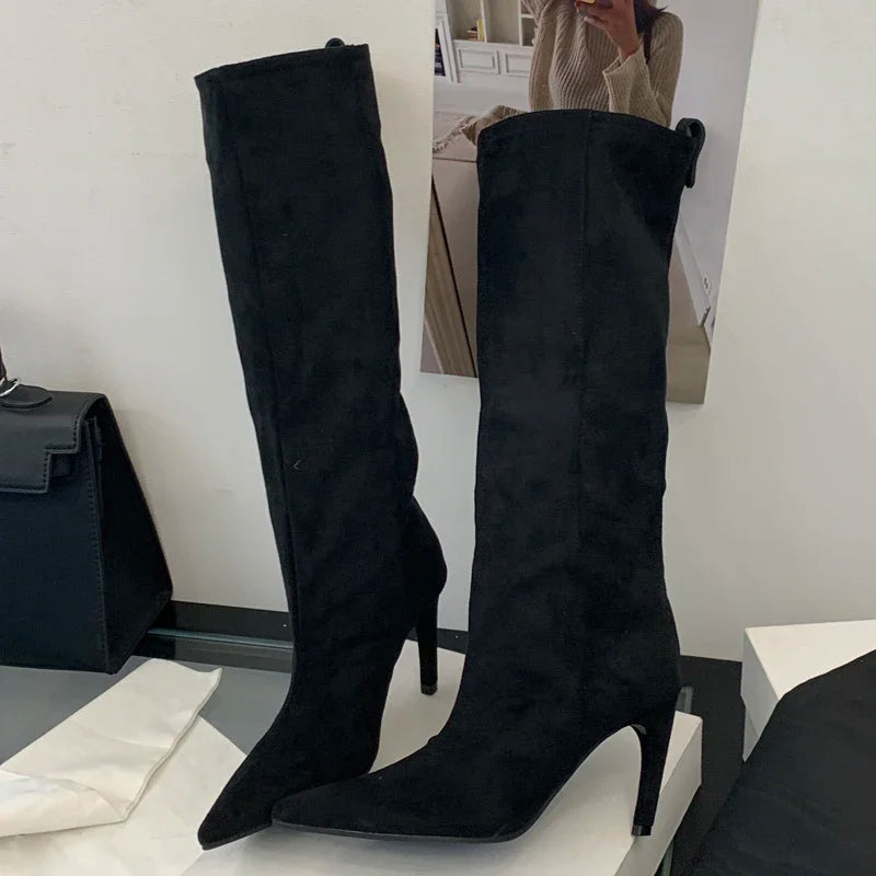 Erika - Kniehohe Stiefel