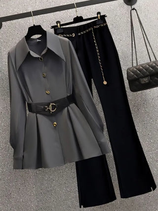 Marie - Blazer mit Bundfaltenhose