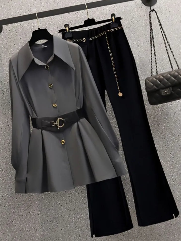 Marie - Blazer mit Bundfaltenhose