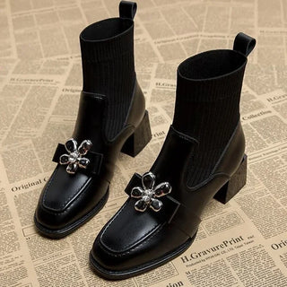 Bettina - Stiefeletten mit Schleife