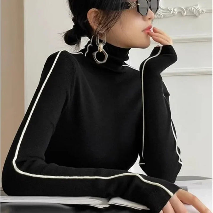 Wilhelmine - Figurbetonter Pullover