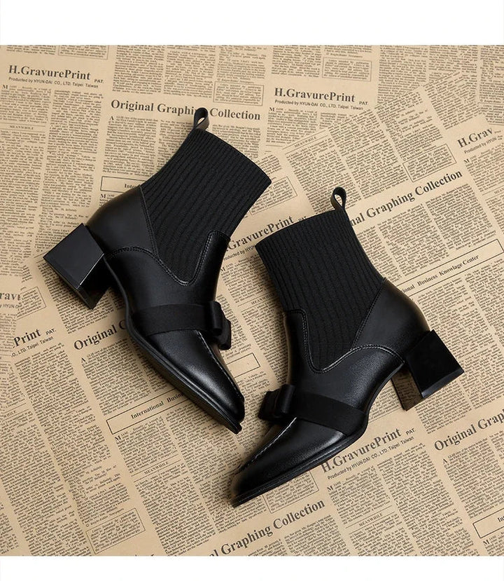 Bettina - Stiefeletten mit Schleife