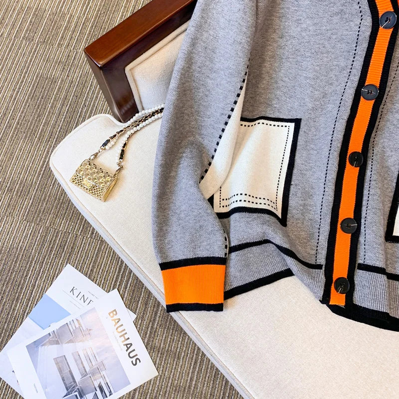 Ute - Cardigan