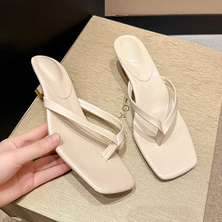 Thea - Sandaletten mit kleinem Absatz