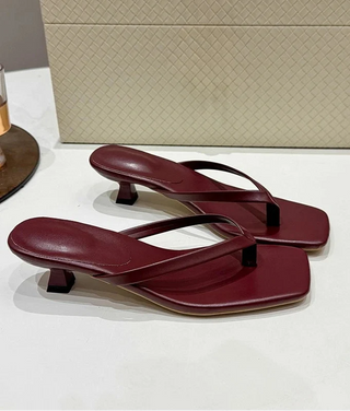 Thea - Sandaletten mit kleinem Absatz
