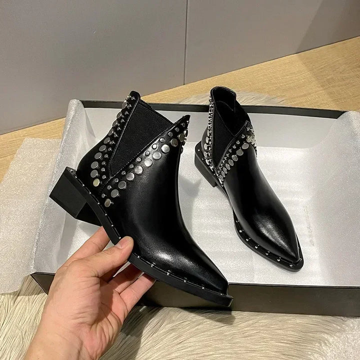 Liesel - Stiefeletten mit Nieten