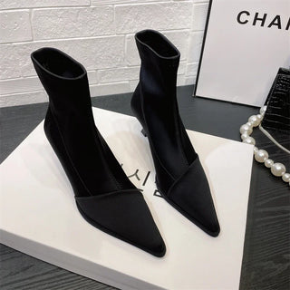 Ylvi - Satin-Stiefeletten
