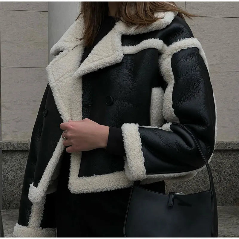 Amelie - Kurze Lammfelljacke