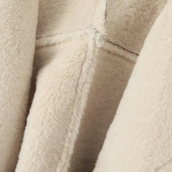 Andrea - Jacke mit Knöpfen
