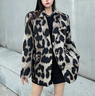 Clara - Mantel im Leoprint