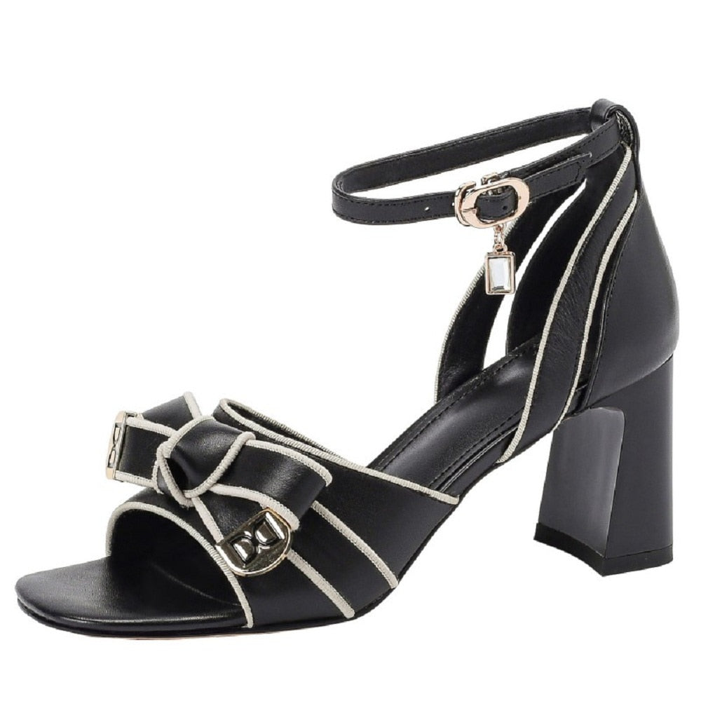 Malia - Retro-Lederpumps