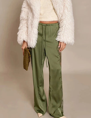 Doris - Satinhose mit Spitze