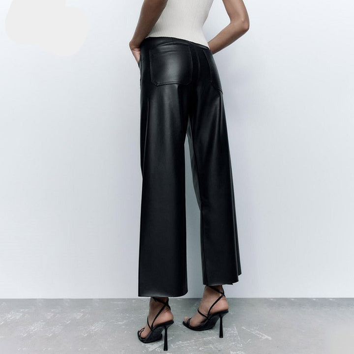 Ute - Kunstlederhose