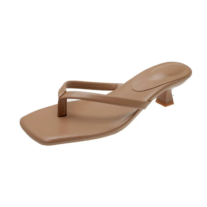 Thea - Sandaletten mit kleinem Absatz