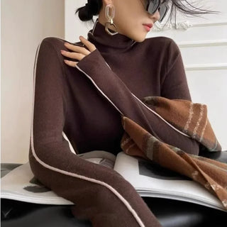 Wilhelmine - Figurbetonter Pullover