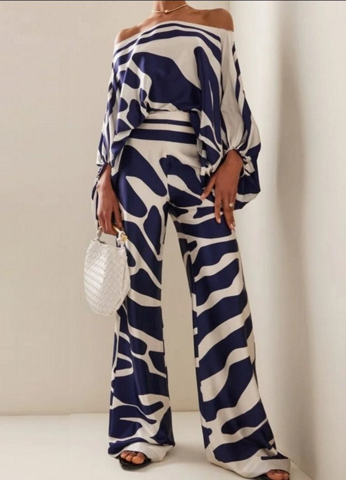 Elsbeth - Schulterfreies Satin-Set