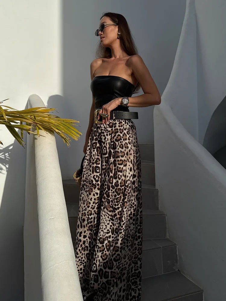 Selma - Weite Hose im Leoprint
