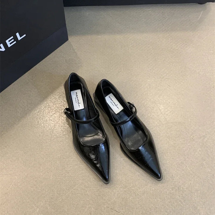 Liv - Riemchenschuhe
