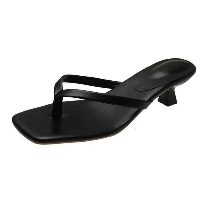 Thea - Sandaletten mit kleinem Absatz