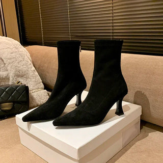 Nadja - Stiefel in Wildlederoptik
