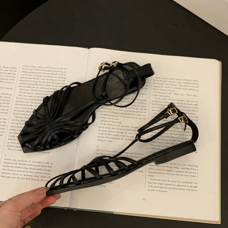 Sarah - Flache Sandalen