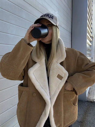 Andrea - Jacke mit Knöpfen