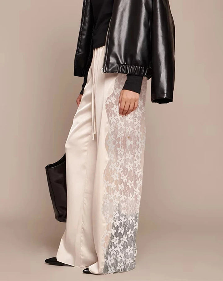 Doris - Satinhose mit Spitze
