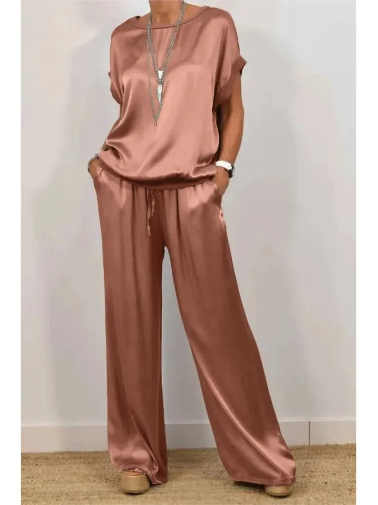 Svea - Satin-Set mit weiter Hose