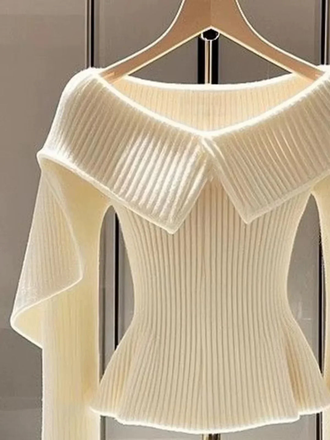 Selina - Figurbetonter Pullover