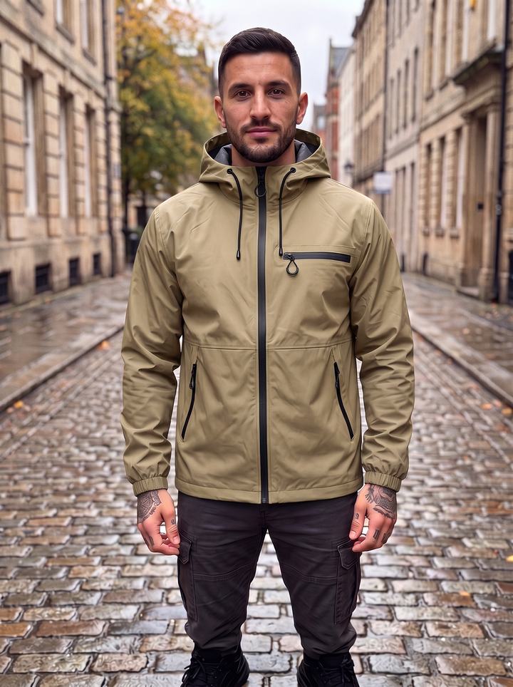 Jonas - Regenjacke mit Kapuze in Khaki, Vorderansicht