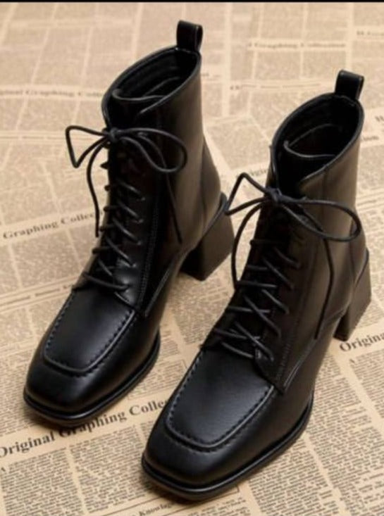 Zoe - Schnürstiefeletten