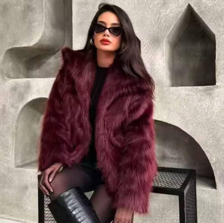Lia - Oversized Kunstfellmantel