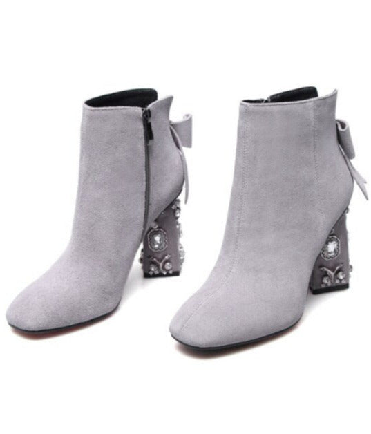 Dagmar - Velourspumps mit Schleife