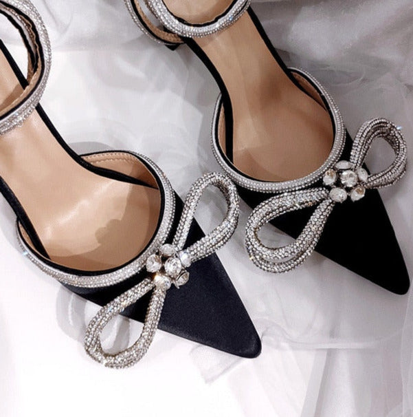 Rita - Stiletto mit Strass-Schleife