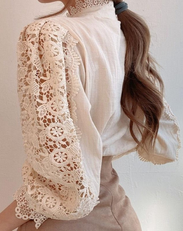 Valerie - Spitzenkragen-Bluse