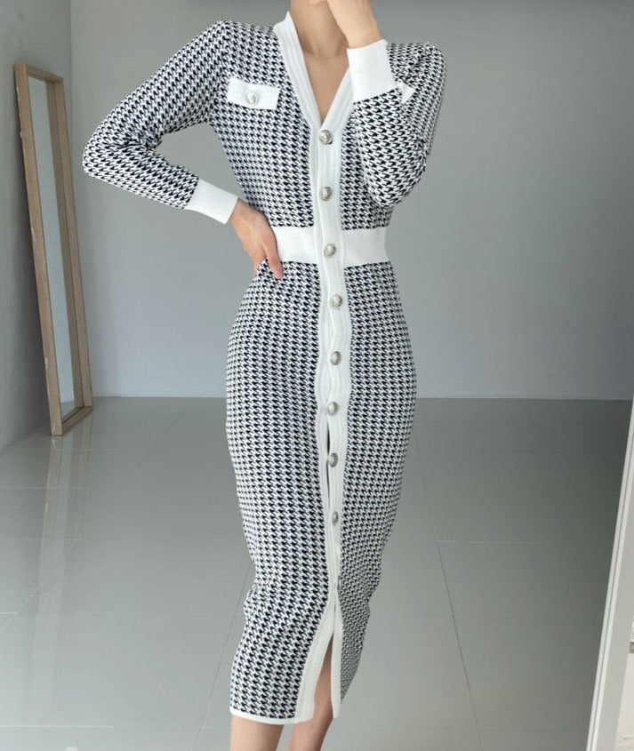 Laura - V-Ausschnitt-Kleid