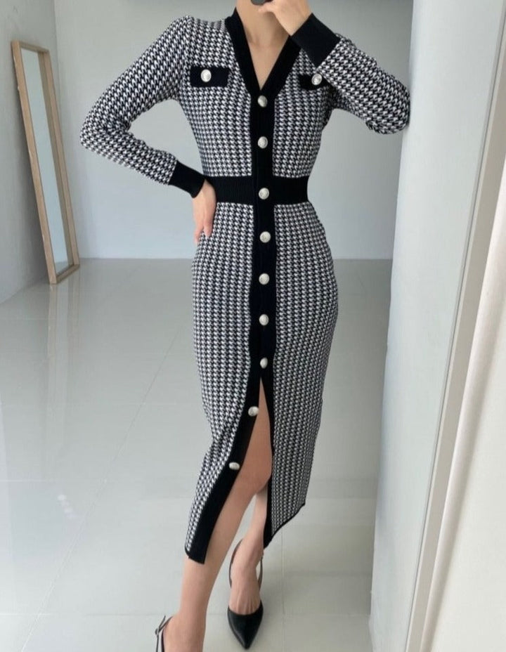 Laura - V-Ausschnitt-Kleid