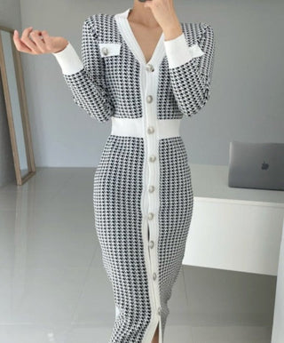 Laura - V-Ausschnitt-Kleid